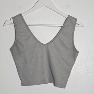 Geay V-Neck Crop Top